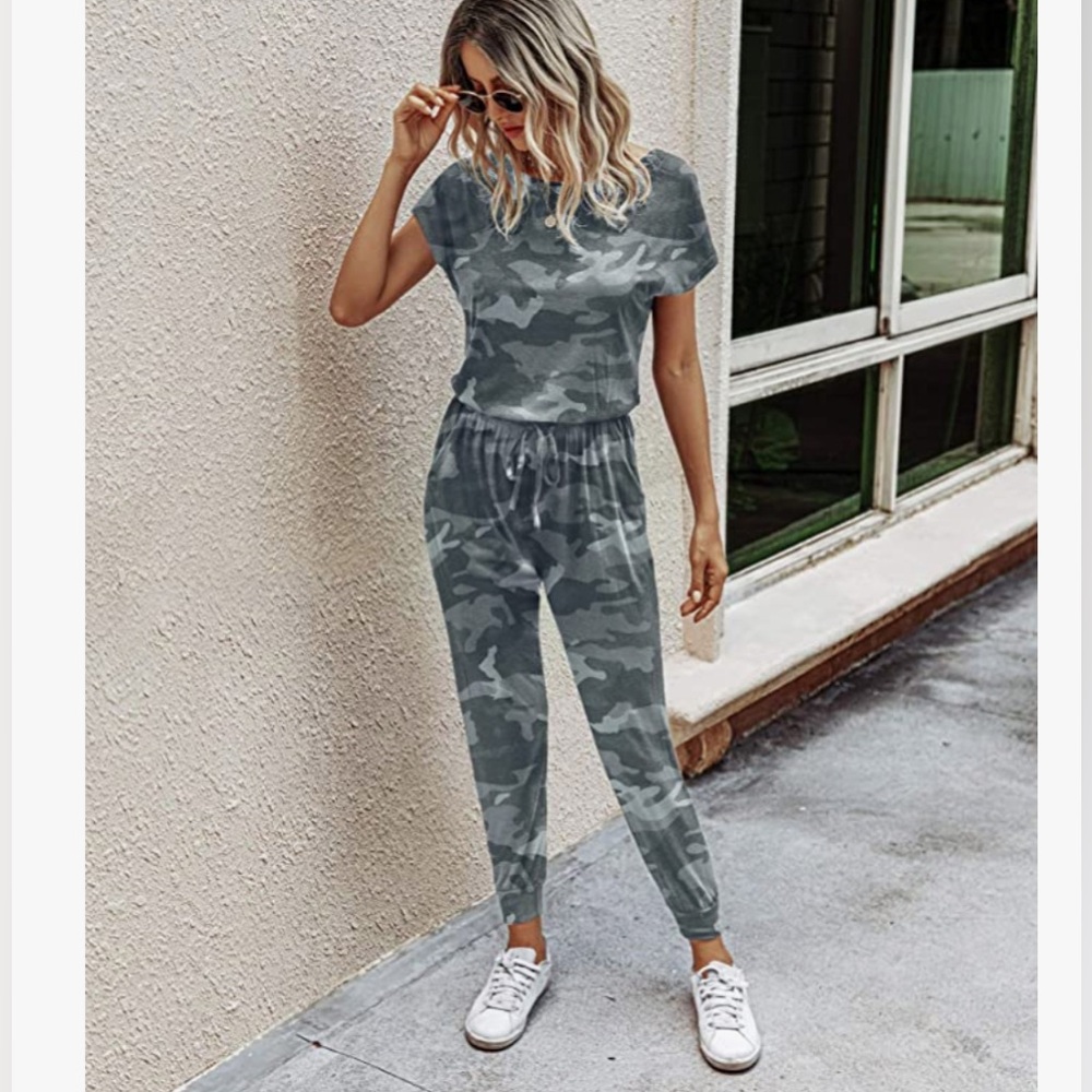 Elan Women’s Cap-Sleeve Jumpsuit, Green Camo Print, Size S, NWOT